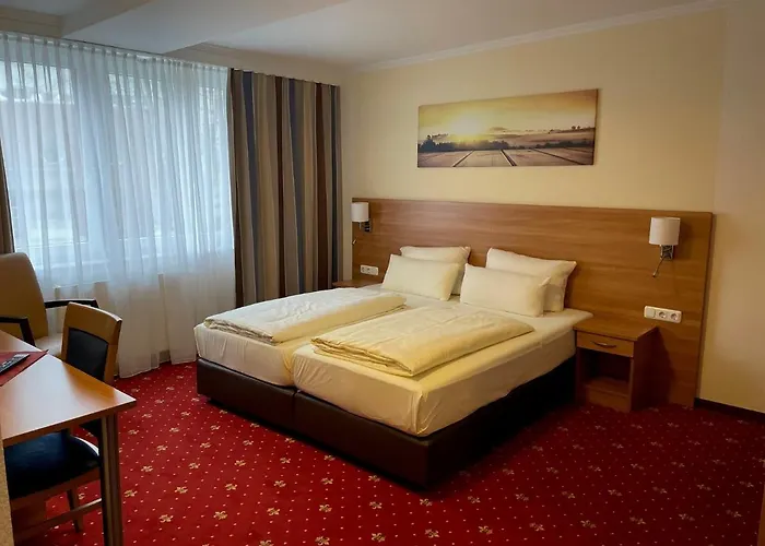 Harburger Hof 3*